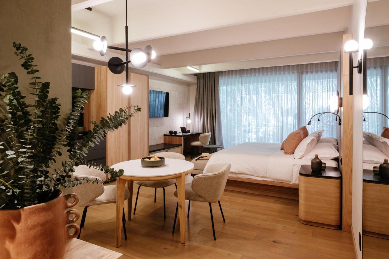 Hotel Colima 71 Art - Community -