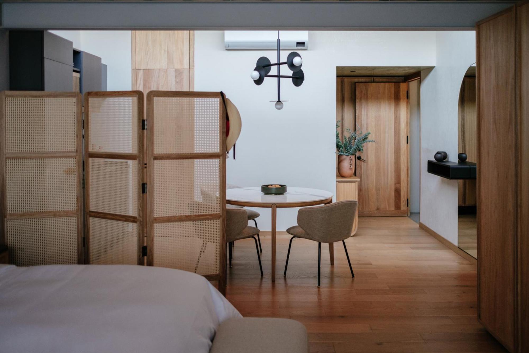 Hotel Colima 71 Art - Community -