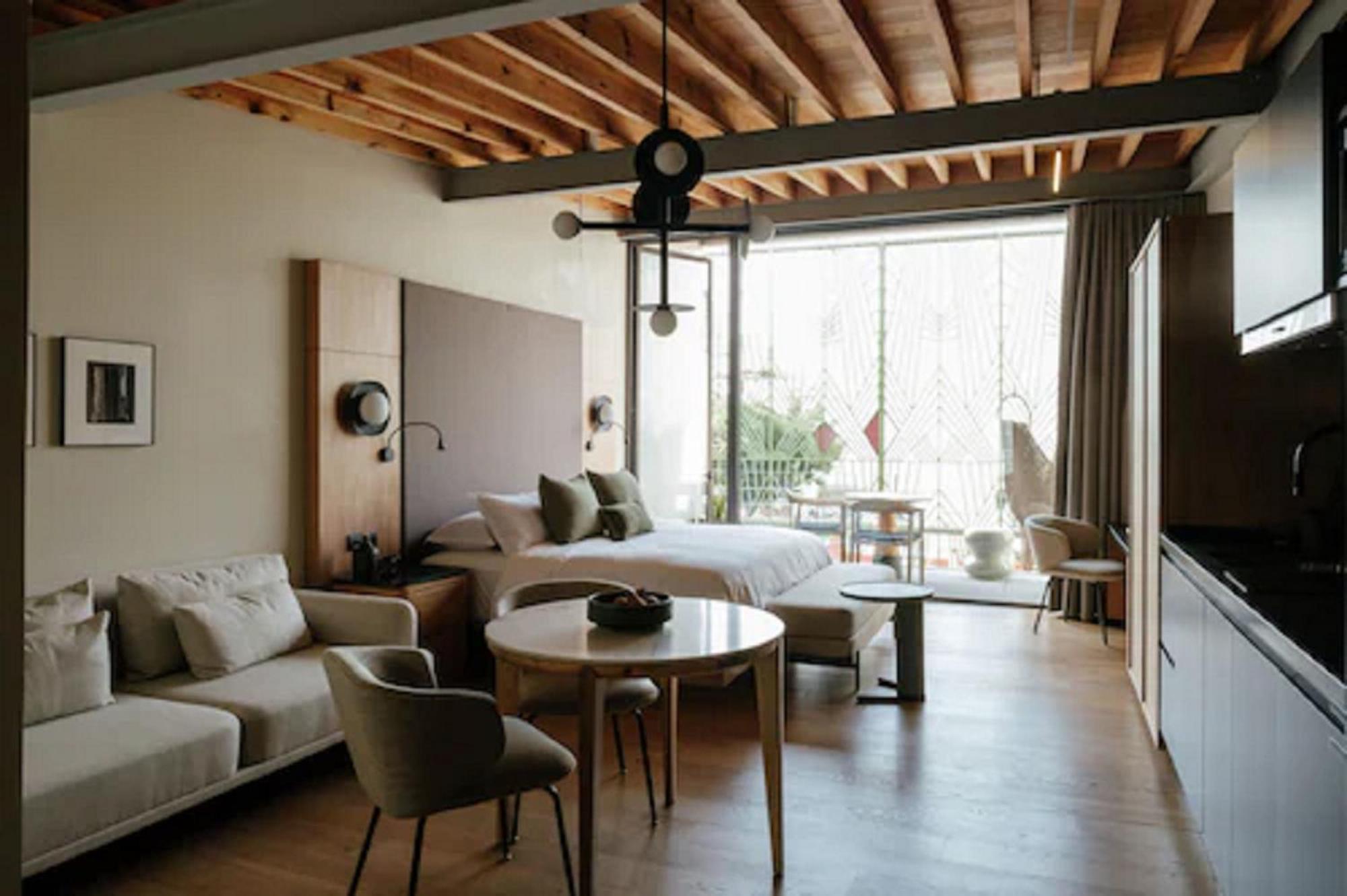 Hotel Colima 71 Art - Community -